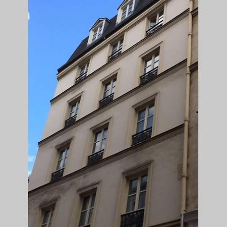 French typical apartment  Paris Extérieur photo