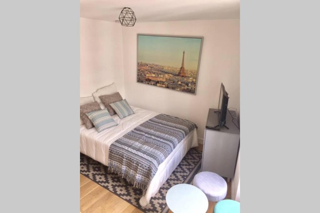 French typical apartment  Paris Extérieur photo